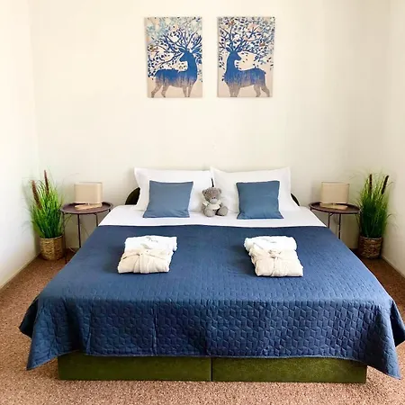 Aura Apartment