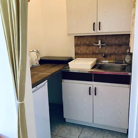 Apartment Aura *